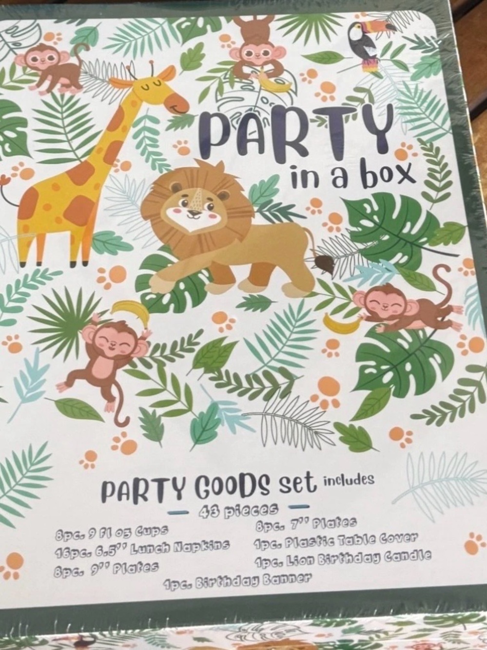 Party in a Box Jungle Animal Party Set - Green